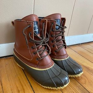 Brown Insulated leather Duck Boots